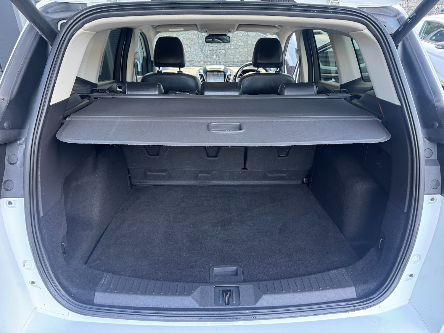 Used Ford Kuga 2016 for sale - 76637864: Photo 13