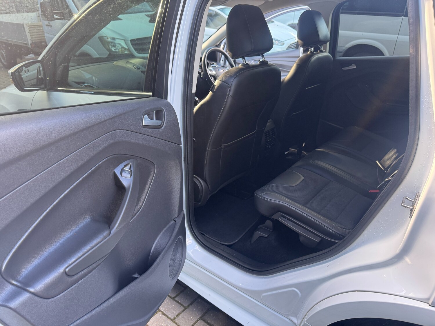 Used Ford Kuga 2016 for sale - 76637864: Photo 16