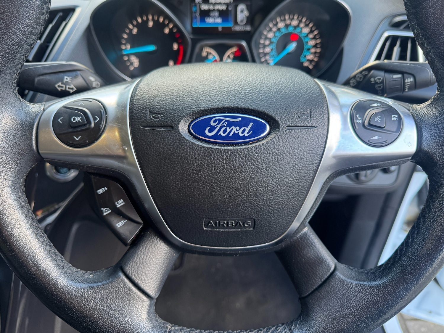 Used Ford Kuga 2016 for sale - 76637864: Photo 26