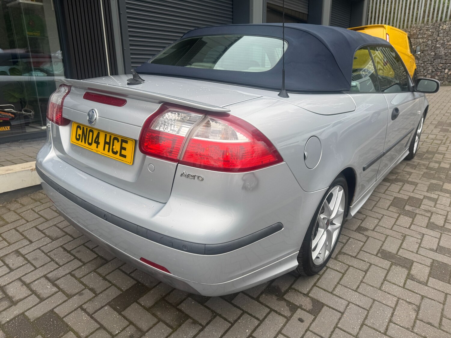 Used Saab 9-3 2004 for sale - 78140032: Photo 7