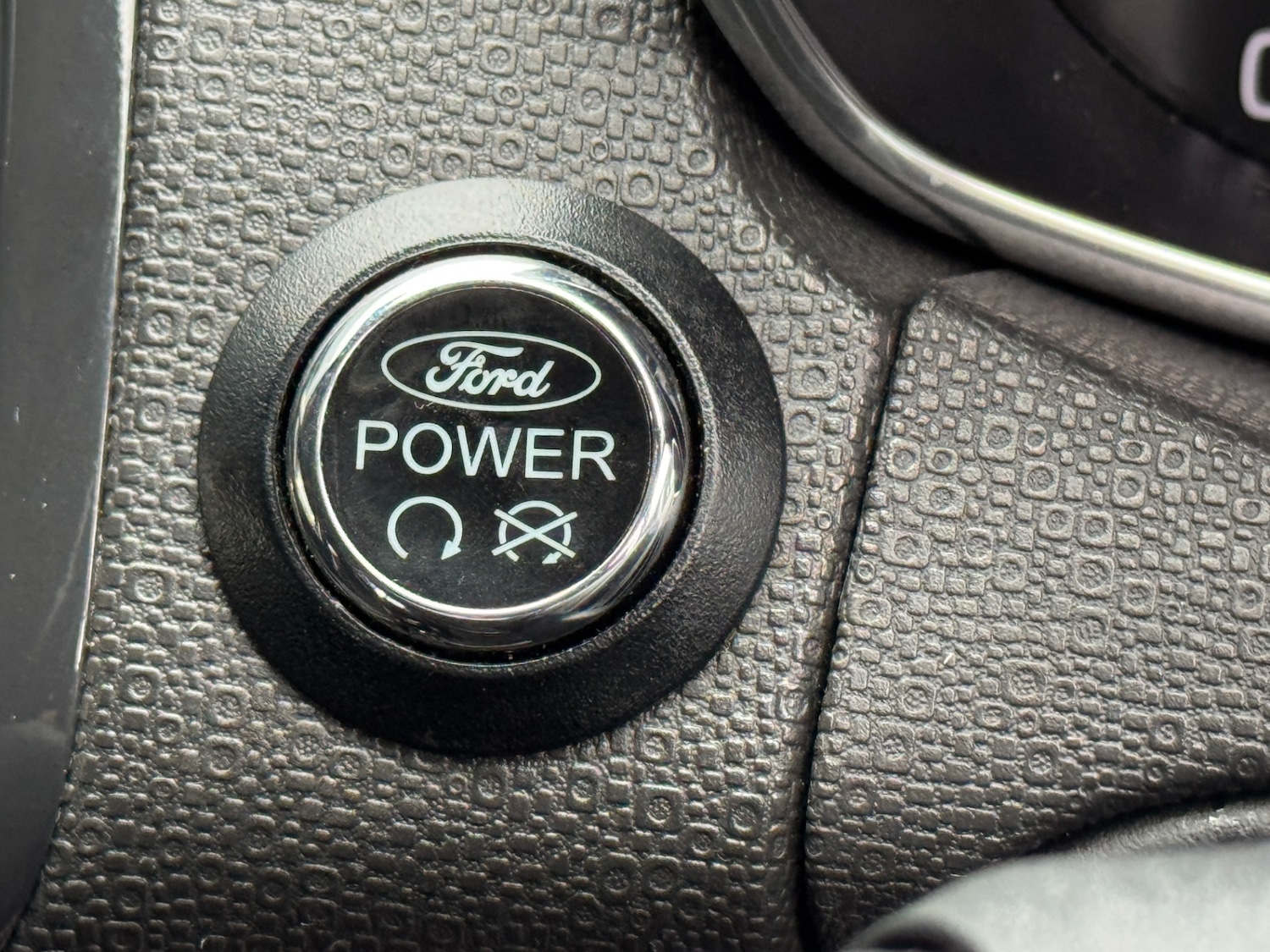 Used Ford Ecosport 2017 for sale - 76831923: Photo 25