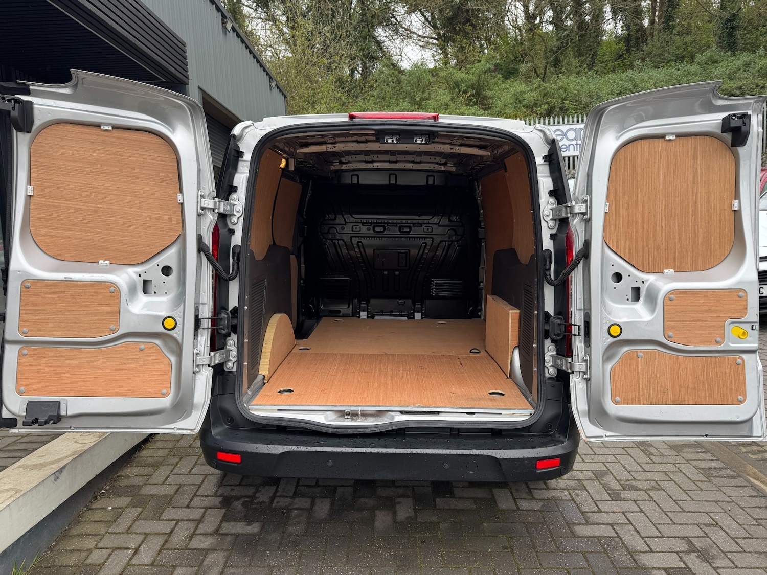 Used Ford Transit Connect 2020 for sale - 78140051: Photo 11