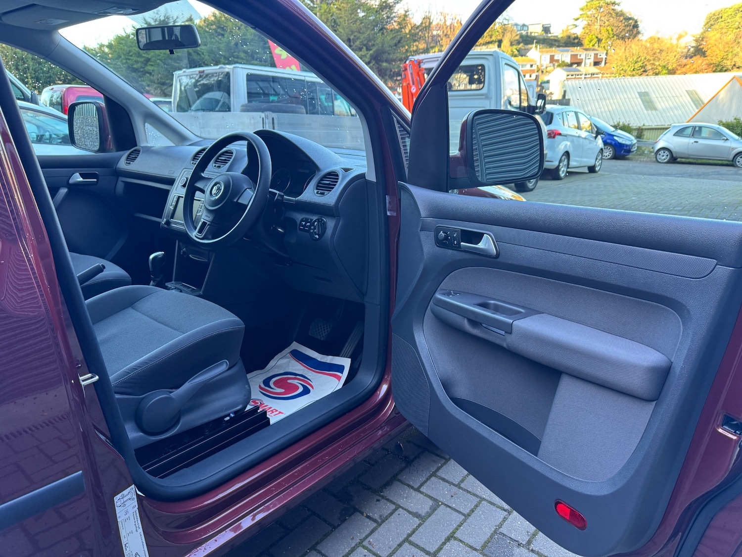 Used Volkswagen Caddy Life 2015 for sale - 76600144: Photo 13