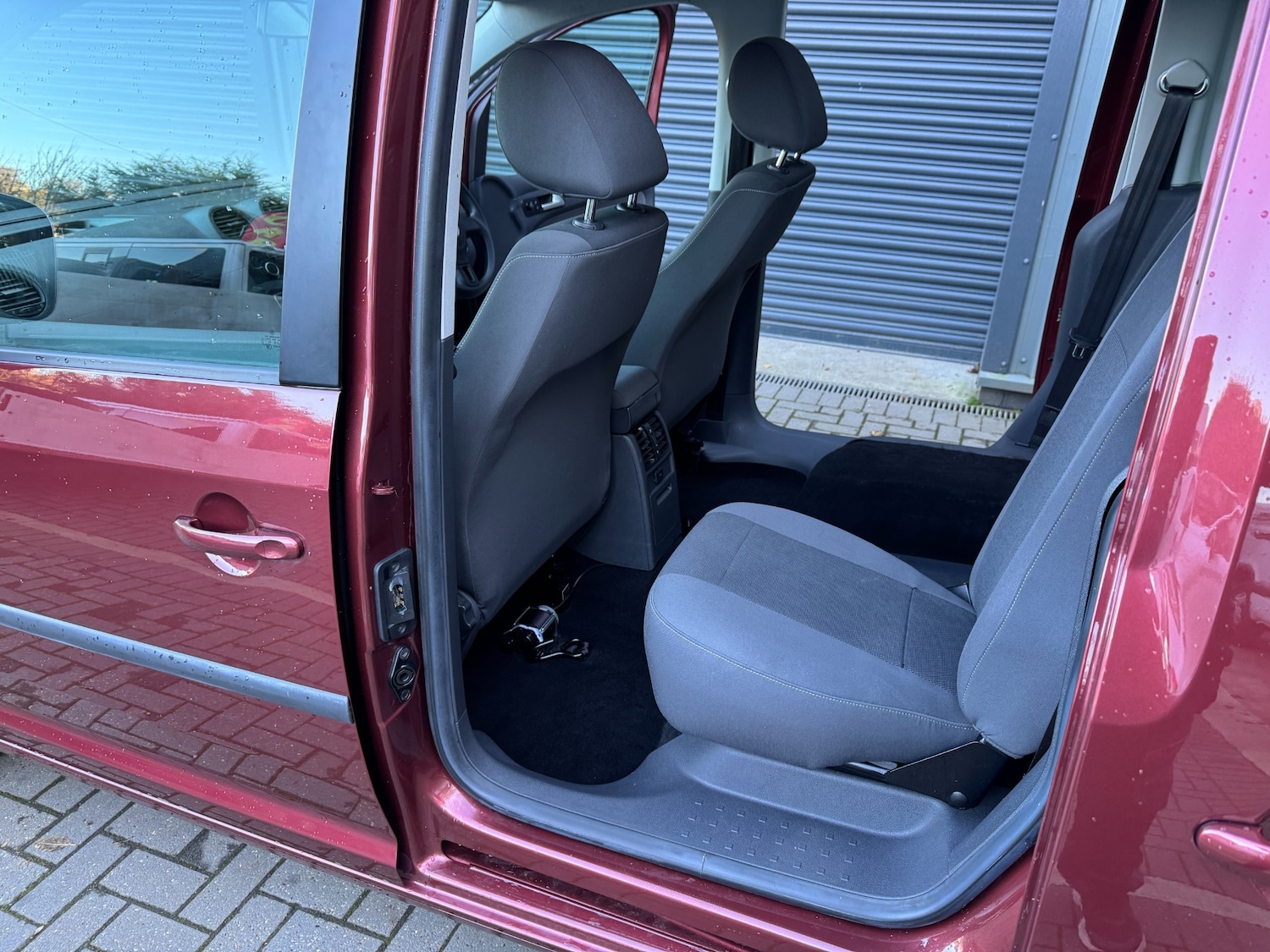 Used Volkswagen Caddy Life 2015 for sale - 76600144: Photo 18