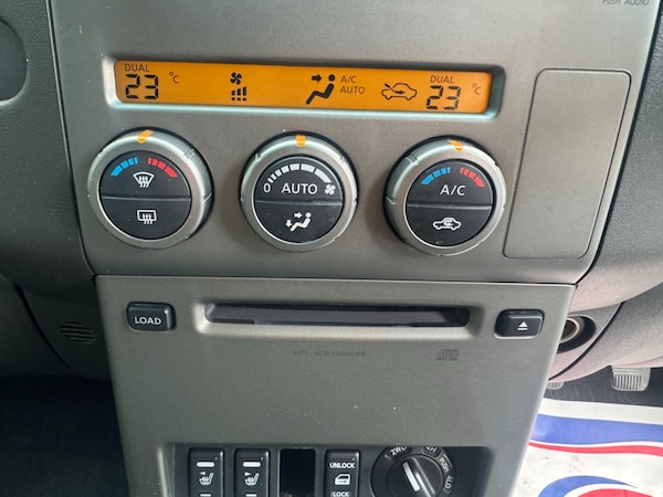 Used Nissan Navara 2010 for sale - 76145772: Photo 22