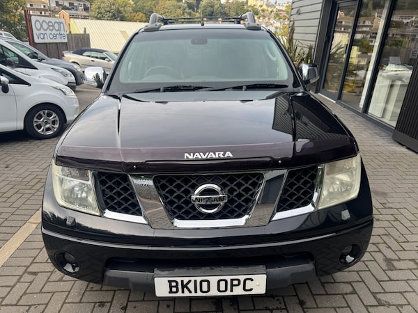 Used Nissan Navara 2010 for sale - 76145772: Photo 2