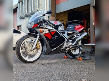 Used Honda VFR400 1996 for sale - bike-78292284: Photo
