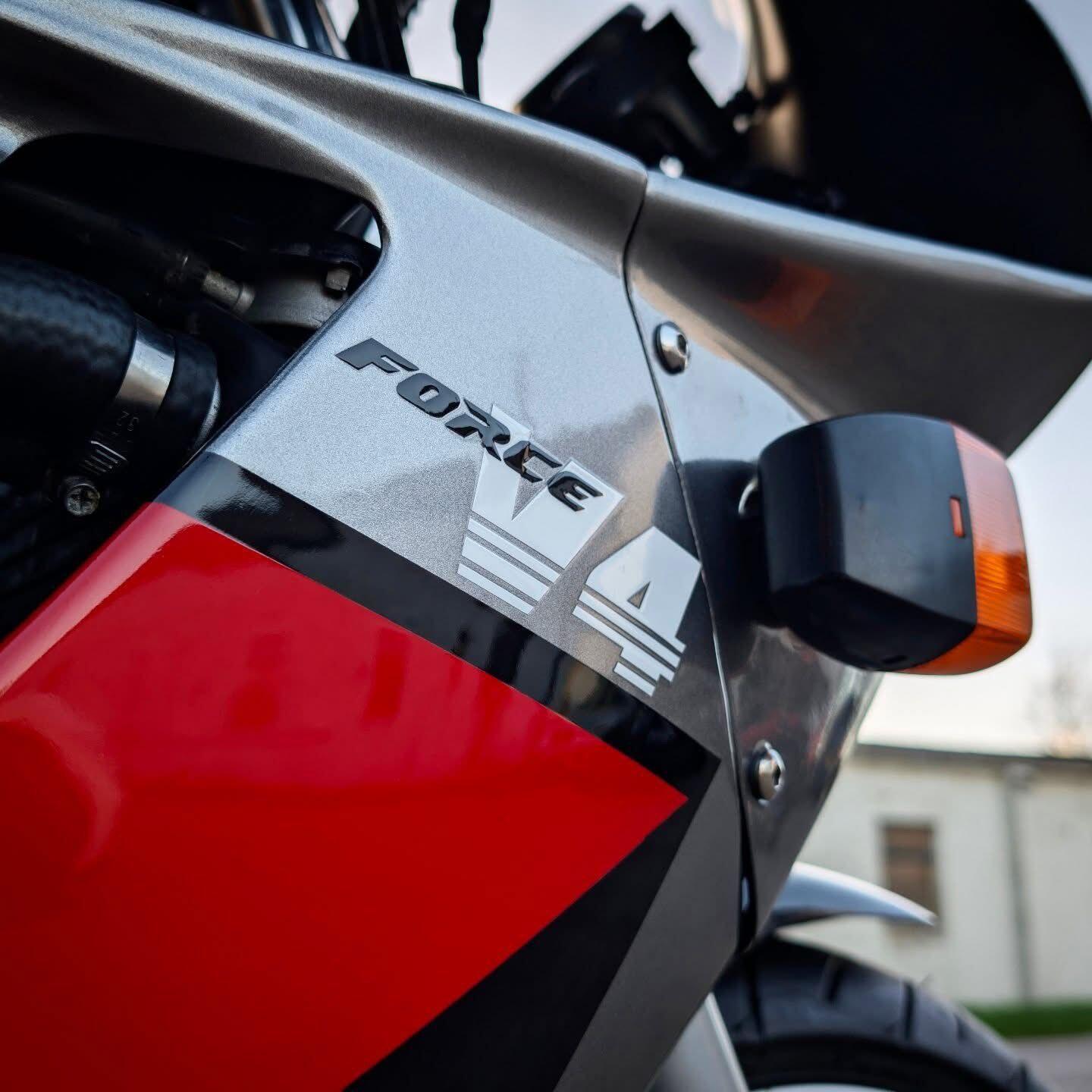 Used Honda VFR400 1996 for sale - 78292284: Photo 32