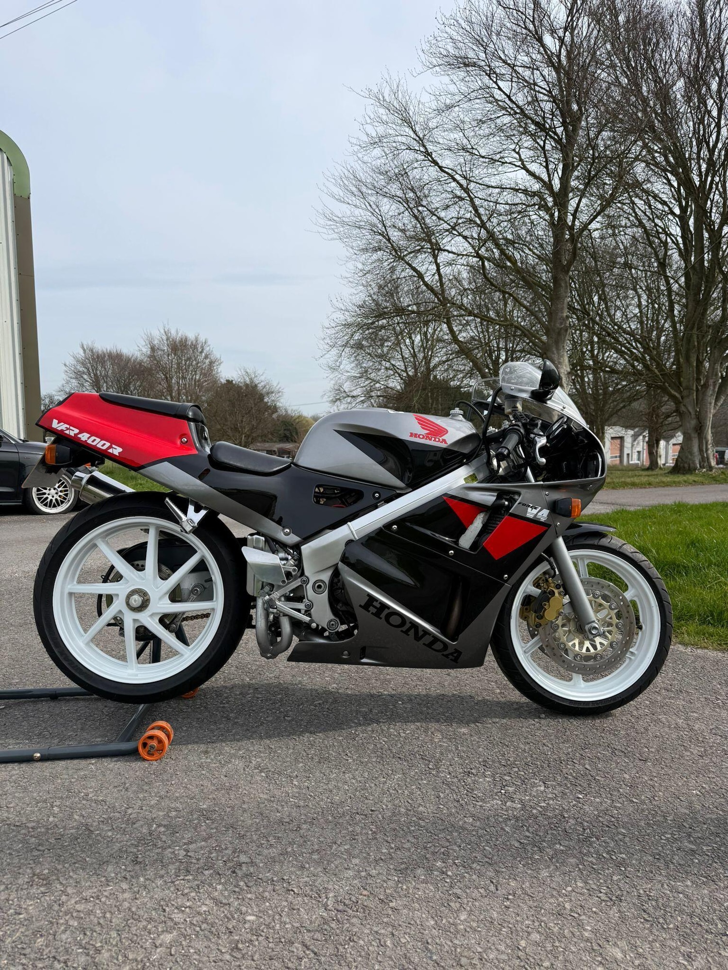 Used Honda VFR400 1996 for sale - 78292284: Photo 4