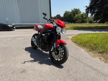 Used Triumph SPEED 2010 for sale - bike-79224726: Photo