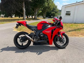 Used Honda CBR1000RR Fireblade 2008 for sale - bike-79212086: Photo