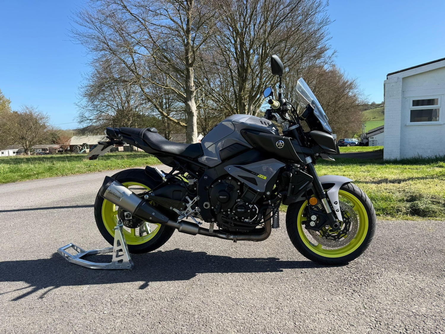 Yamaha MT-10