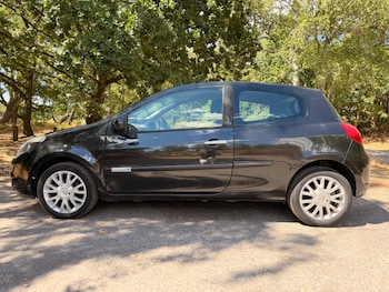 Used Renault Clio 2009 for sale - 79453430: Photo