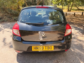 Used Renault Clio 2009 for sale - 79453430: Photo