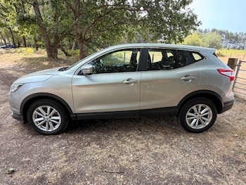 Used Nissan Qashqai 2015 for sale - 79361956: Photo
