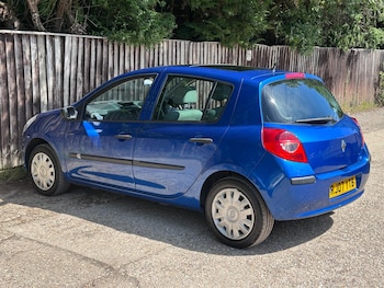 Used Renault Clio 2007 for sale - 79361967: Photo