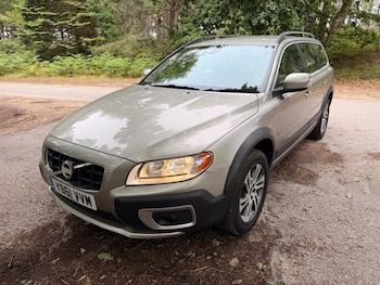 Used Volvo XC70 2011 for sale - 79361889: Photo