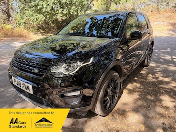 Used Land Rover Discovery Sport 2018 for sale - 79484782: Photo