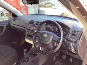 Used Skoda Fabia 2011 for sale - 75255842: Photo