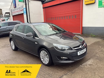 Used Vauxhall Astra 2015 for sale - 75731241: Photo