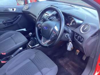 Used Ford Fiesta 2015 for sale - 73342081: Photo