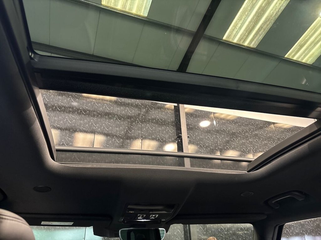 Used Land Rover Defender 2022 for sale - 78110405: Photo 23