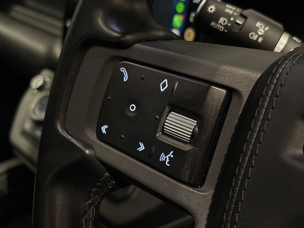 Used Land Rover Defender 2022 for sale - 78110405: Photo 46