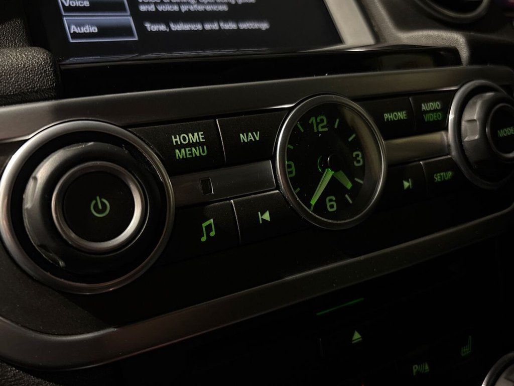 Used Land Rover Discovery 2015 for sale - 77110726: Photo 25