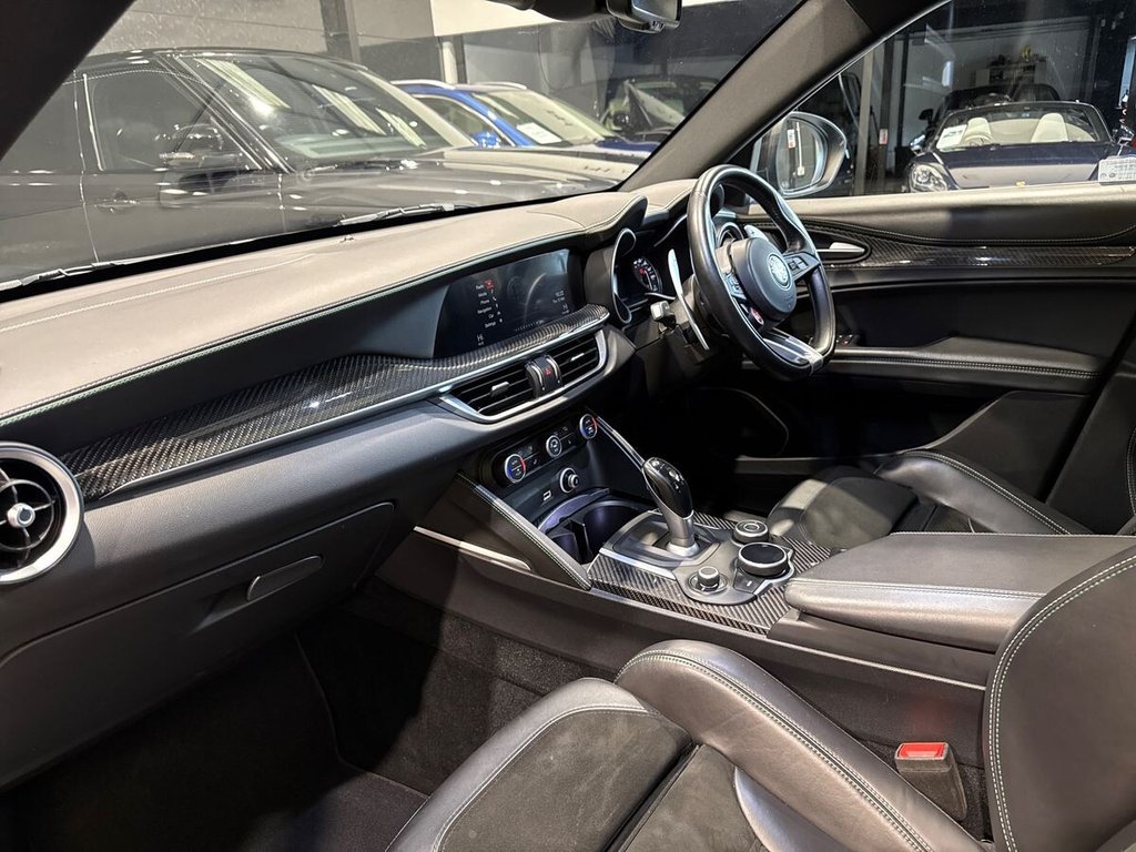 Used Alfa Romeo Stelvio 2018 for sale - 77850288: Photo 12