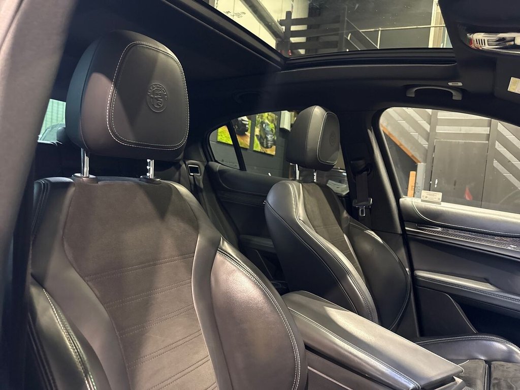 Used Alfa Romeo Stelvio 2018 for sale - 77850288: Photo 18