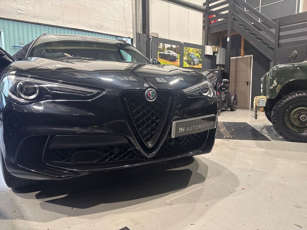 Used Alfa Romeo Stelvio 2018 for sale - 77850288: Photo 25