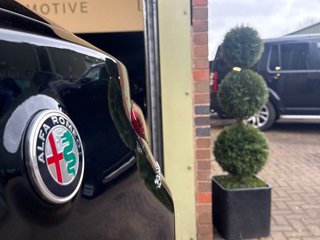 Used Alfa Romeo Stelvio 2018 for sale - 77850288: Photo 26