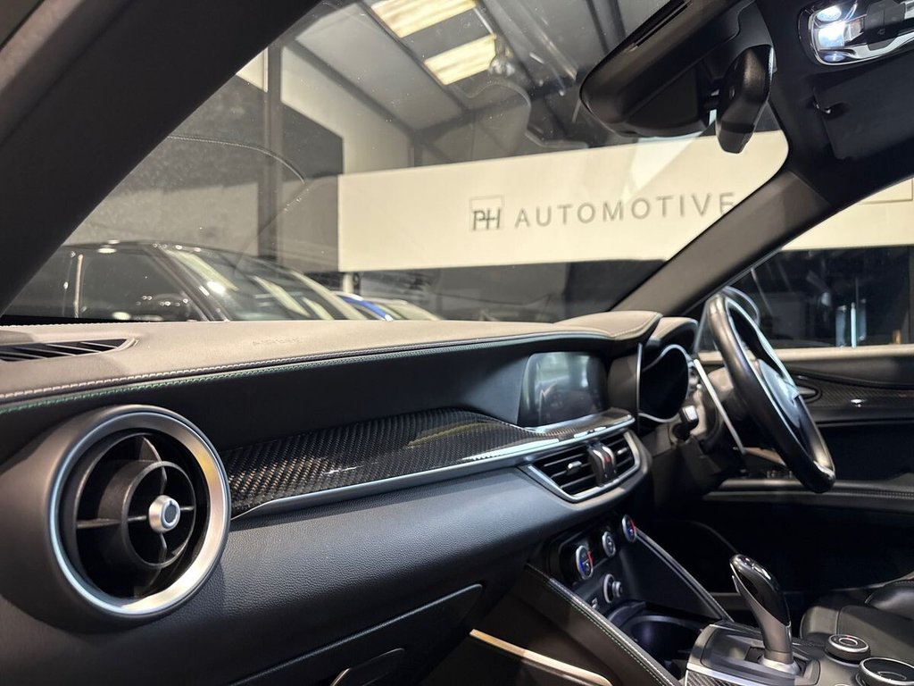 Used Alfa Romeo Stelvio 2018 for sale - 77850288: Photo 45