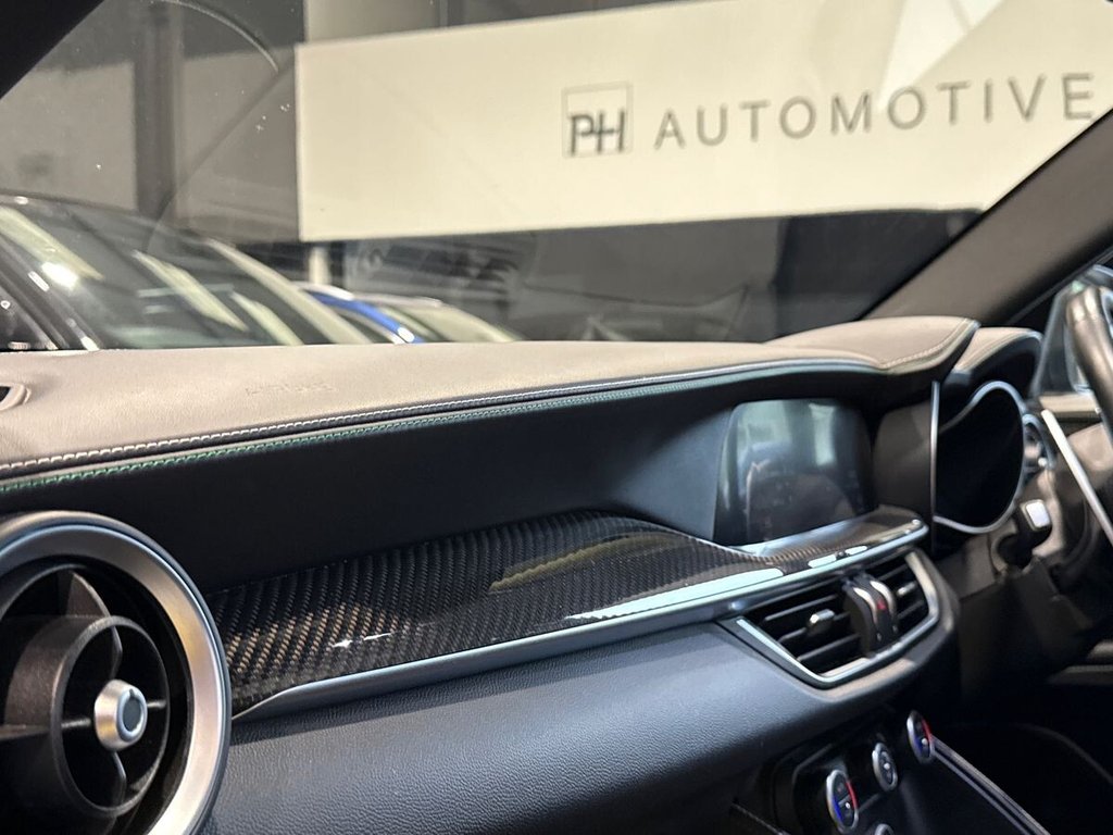 Used Alfa Romeo Stelvio 2018 for sale - 77850288: Photo 46