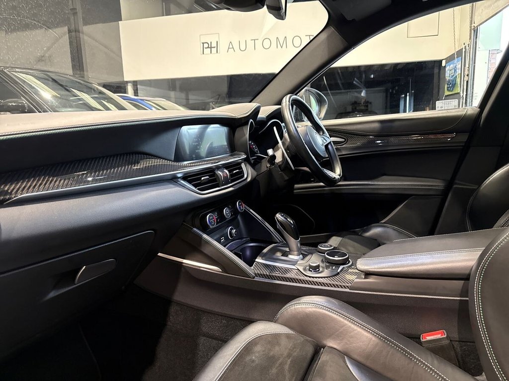 Used Alfa Romeo Stelvio 2018 for sale - 77850288: Photo 48