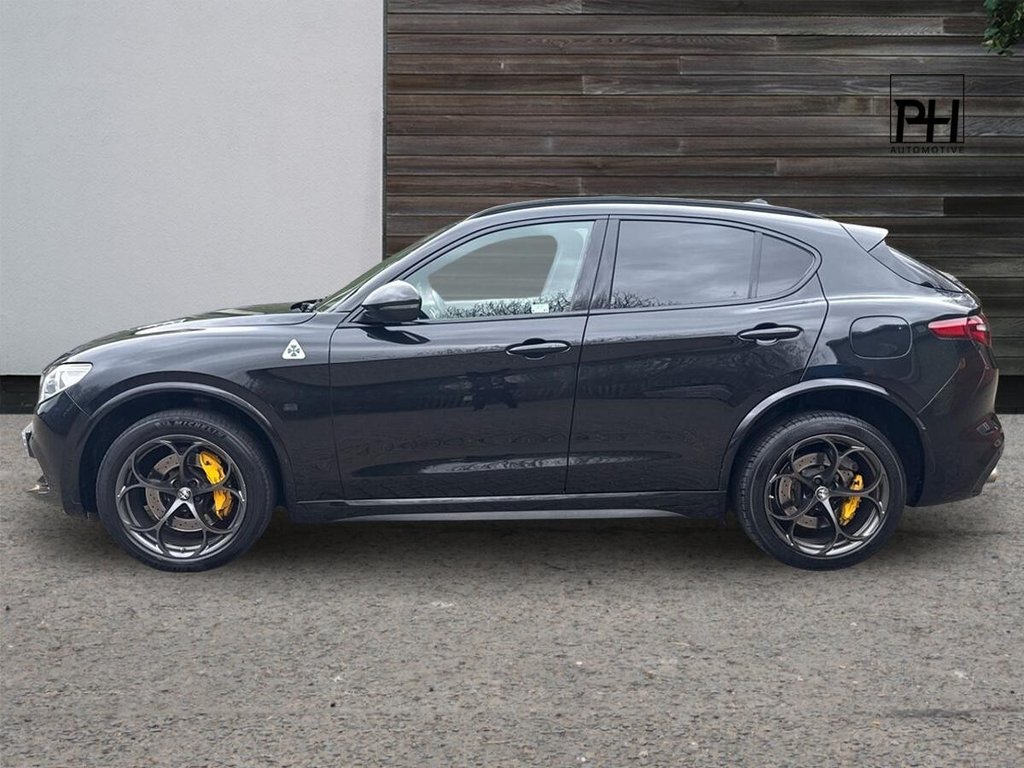 Used Alfa Romeo Stelvio 2018 for sale - 77850288: Photo 8