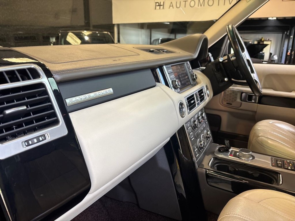 Used Land Rover Range Rover 2015 for sale - 78110543: Photo 10