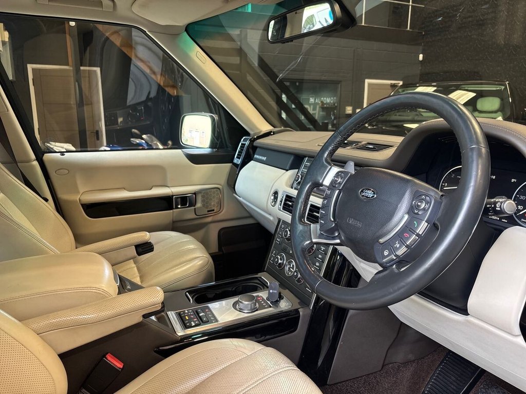 Used Land Rover Range Rover 2015 for sale - 78110543: Photo 2