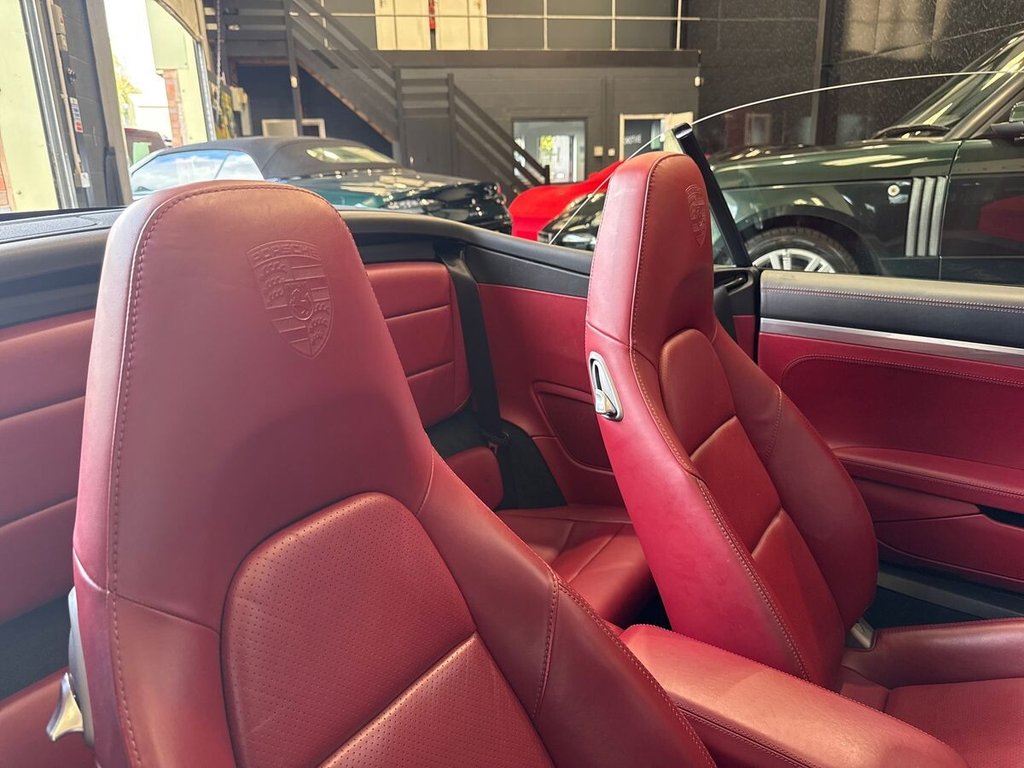 Used Porsche 911 2016 for sale - 75752522: Photo 19