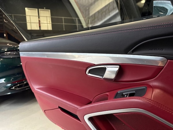 Used Porsche 911 2016 for sale - 75752522: Photo 37