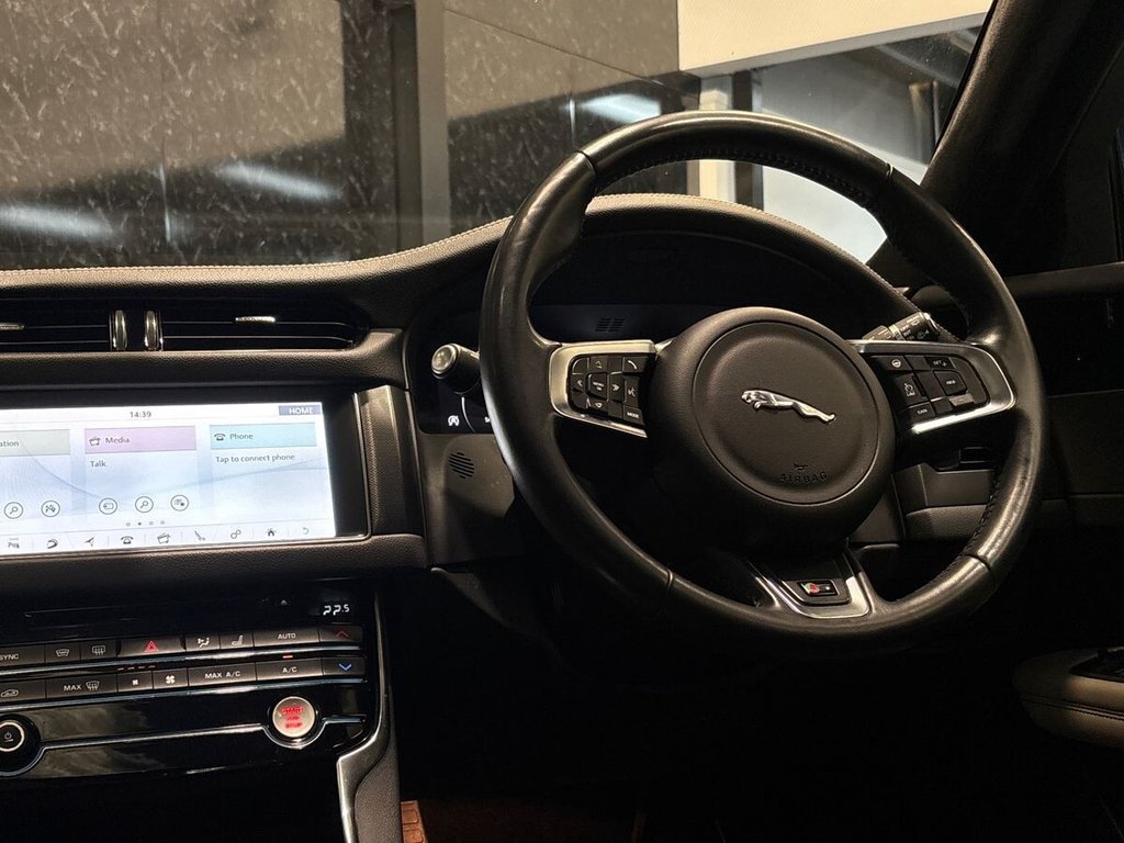 Used Jaguar XF 2019 for sale - 78110964: Photo 14