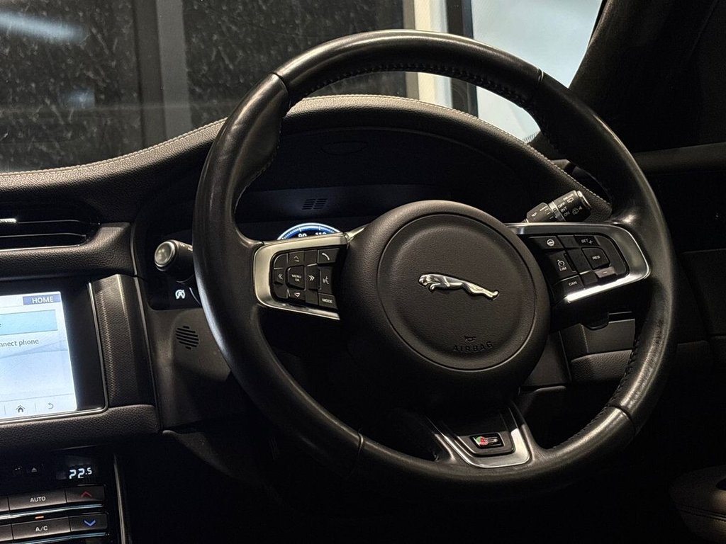 Used Jaguar XF 2019 for sale - 78110964: Photo 15