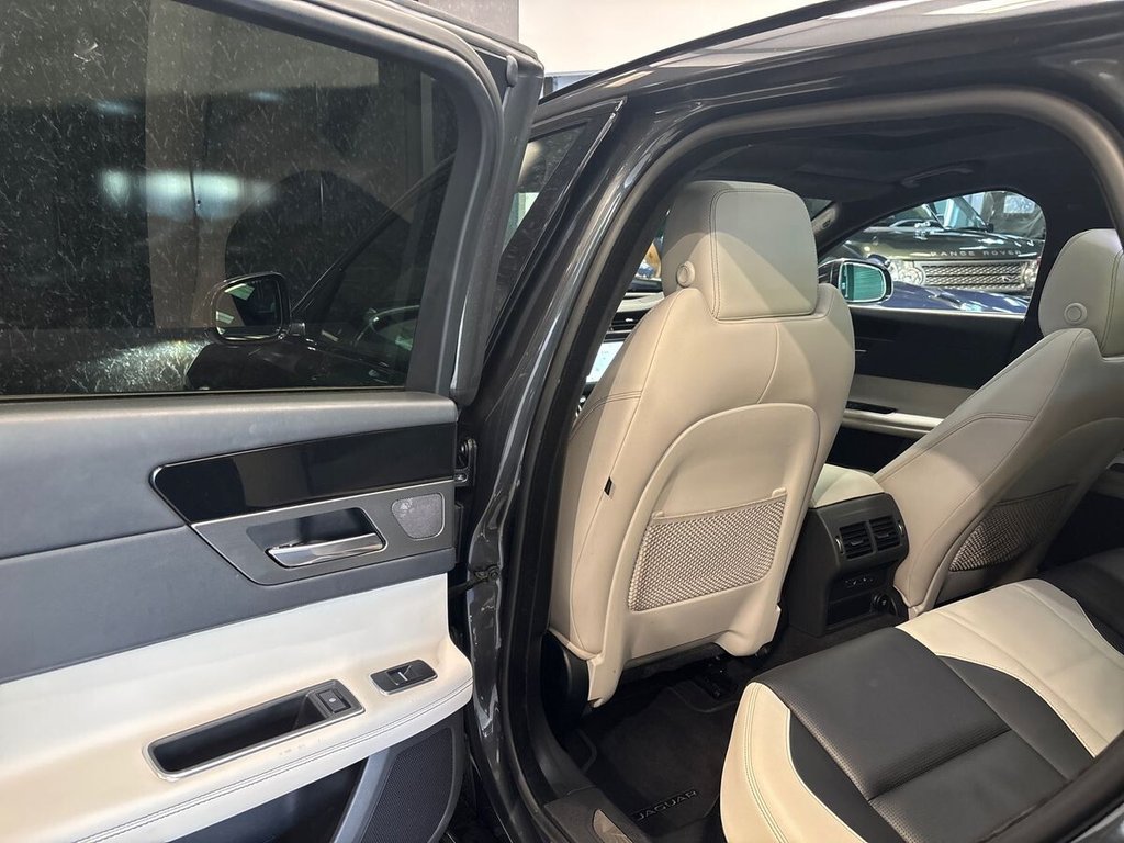 Used Jaguar XF 2019 for sale - 78110964: Photo 27