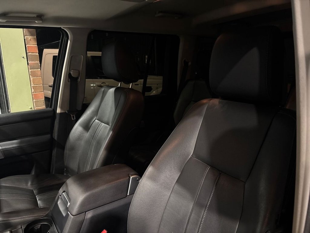 Used Land Rover Discovery 2016 for sale - 76582176: Photo 17