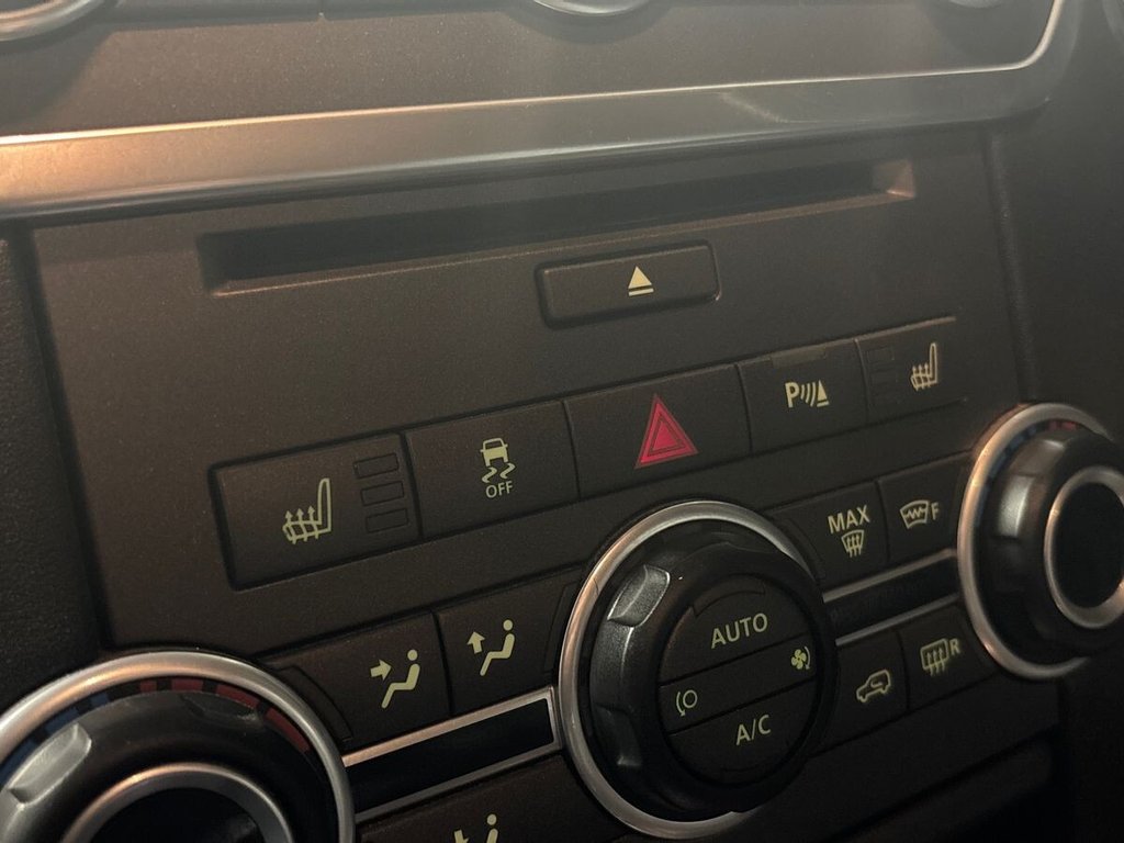 Used Land Rover Discovery 2016 for sale - 76582176: Photo 32