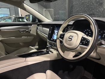 Used Volvo V90 2020 for sale - 76313063: Photo