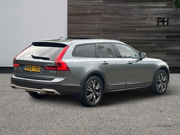 Used Volvo V90 2020 for sale - 76313063: Photo 3