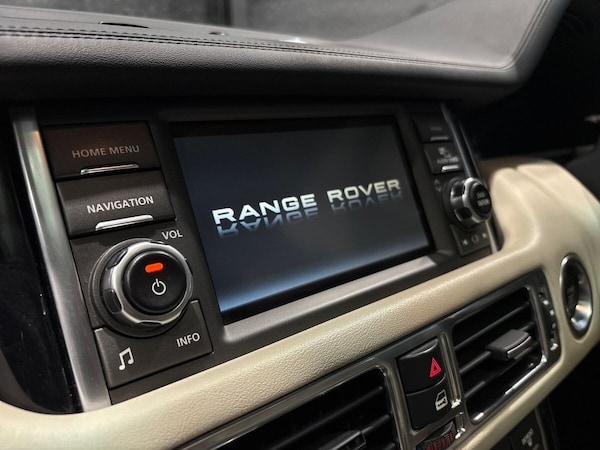 Used Land Rover Range Rover 2010 for sale - 75776913: Photo 13