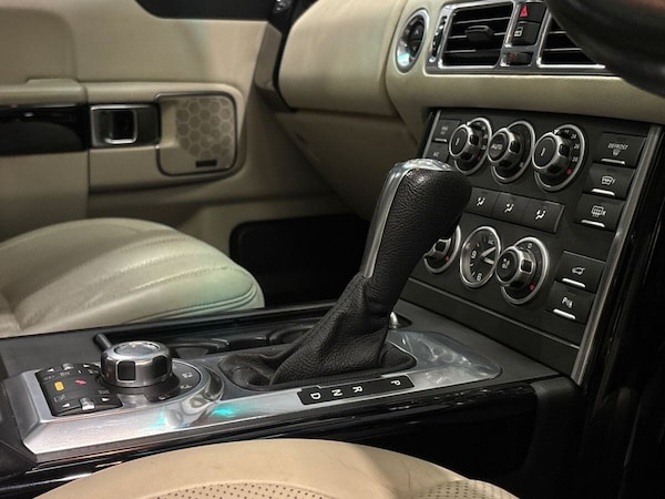 Used Land Rover Range Rover 2010 for sale - 75776913: Photo 40