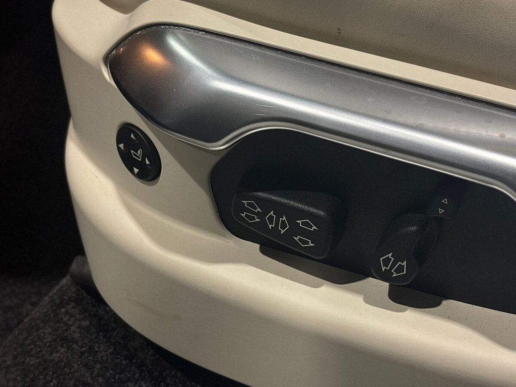 Used Land Rover Range Rover 2011 for sale - 77263352: Photo 44